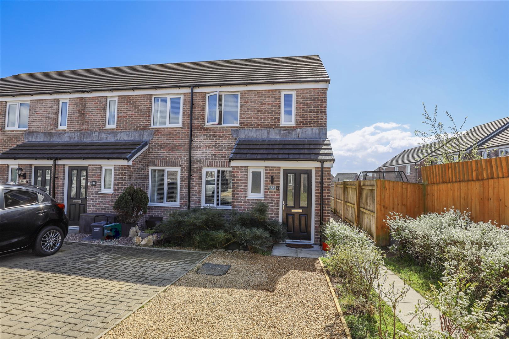 88 Plasnewydd Walk, Llantwit Major, Vale Of Glamorgan, CF61 2YZ